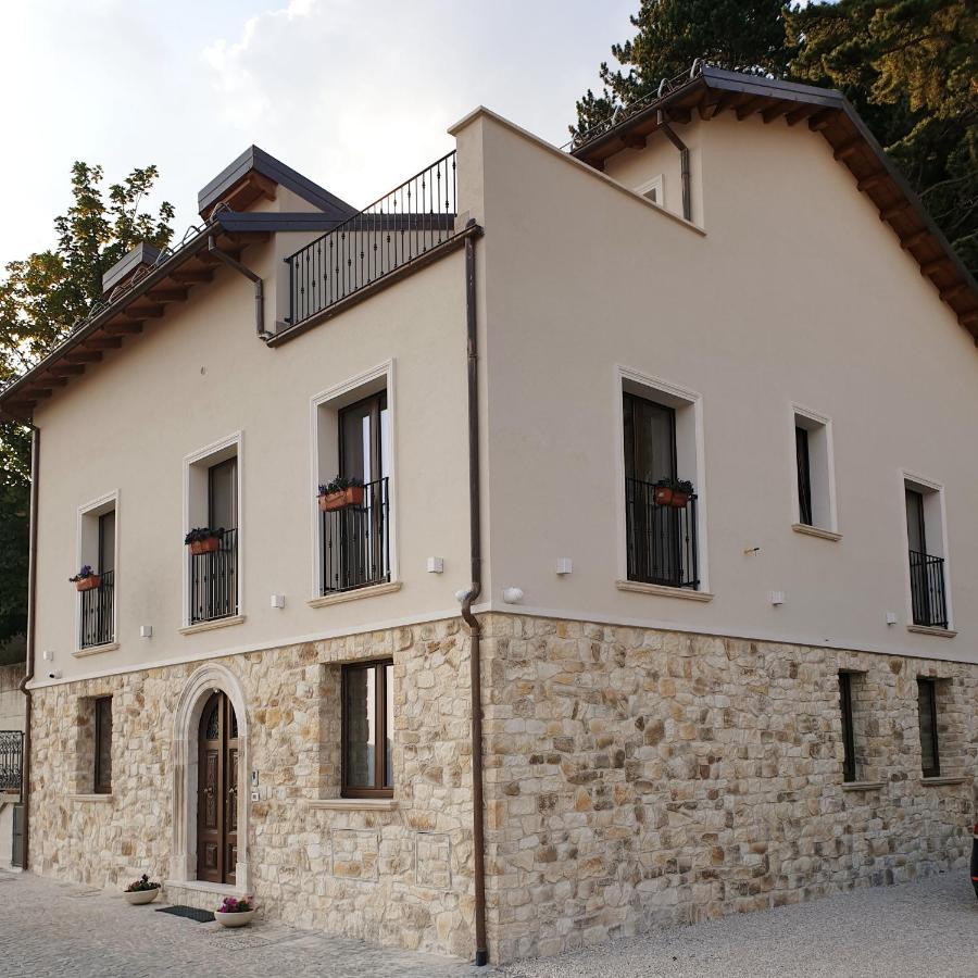 Hotel DESTASU' Bed&Wellness Castel del Monte  Zewnętrze zdjęcie